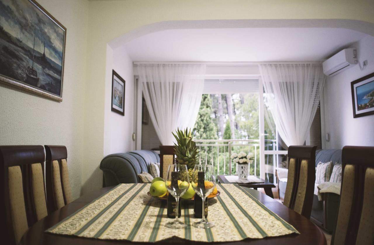 Porodicni Apartment Sveti Stefan Exterior photo